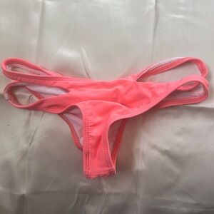 Dippin’ Daisy’s Hot Pink Bikini Set Small (Good Used Condition, GUC)